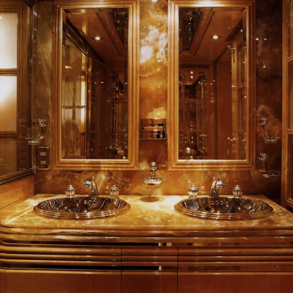 Ванная комната в стиле янтарной комнаты